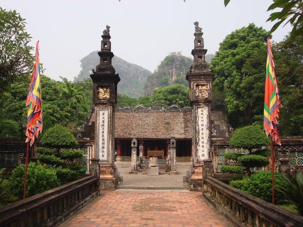 Hoa Lu Full-Day Tour - From Hanoi City only