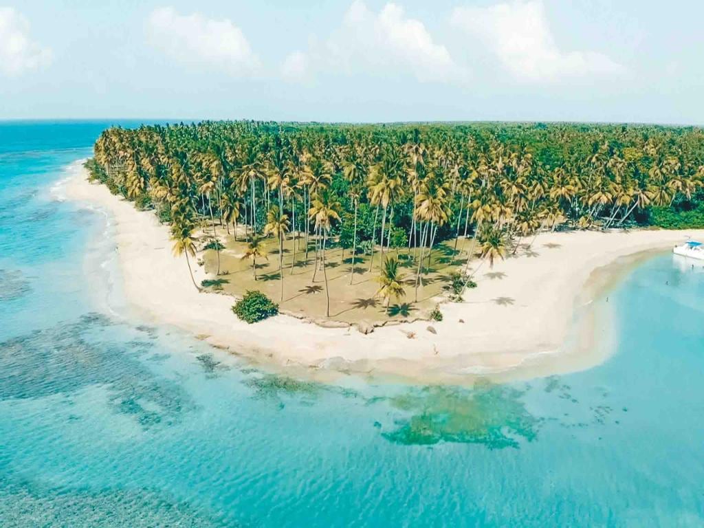 Saona VIP and Tropical Quad - 2-Day Tour