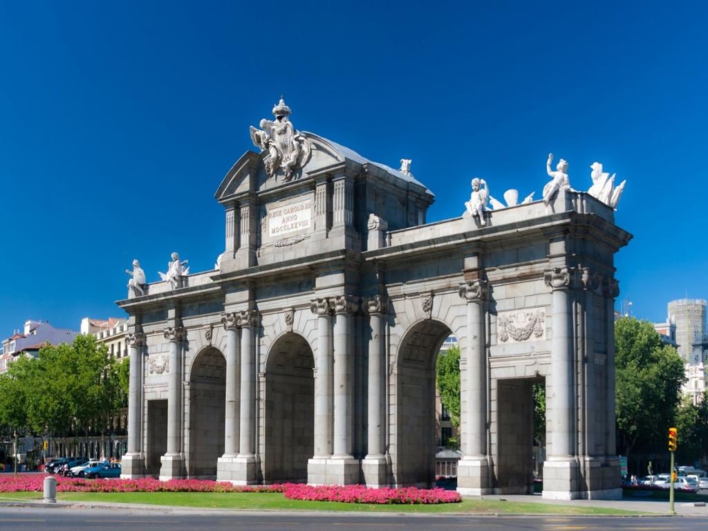 Historical City Centre - Private Walking Tour