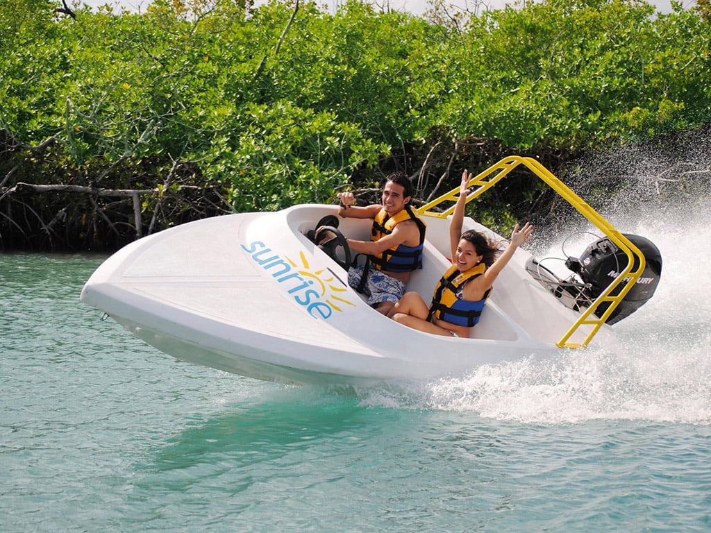 Drive a Speed Boat and Snorkel in the Riviera Maya Reef