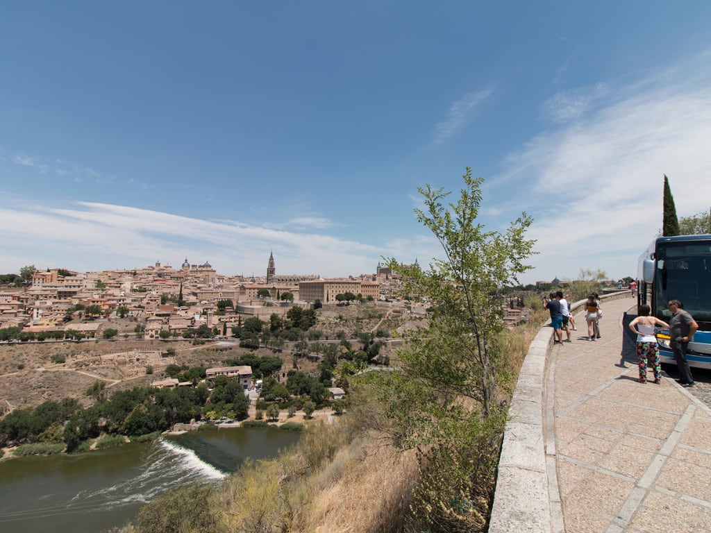 Discover 7 Monuments in Toledo with Wine Tasting
