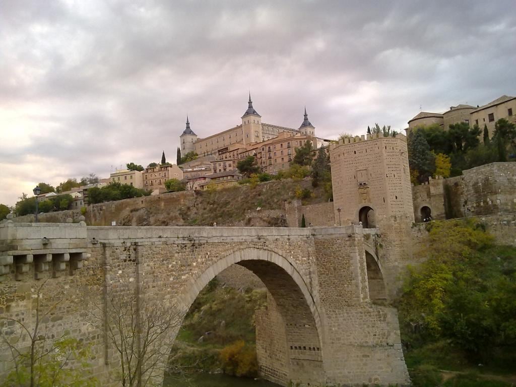 Toledo and Segovia at Your Own Pace - Full-Day Tour