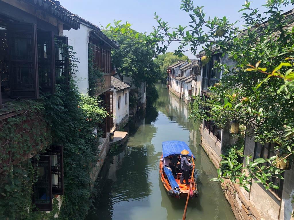 Discover the City of Zhouzhuang - Private Full-Day Tour with Boat Ride