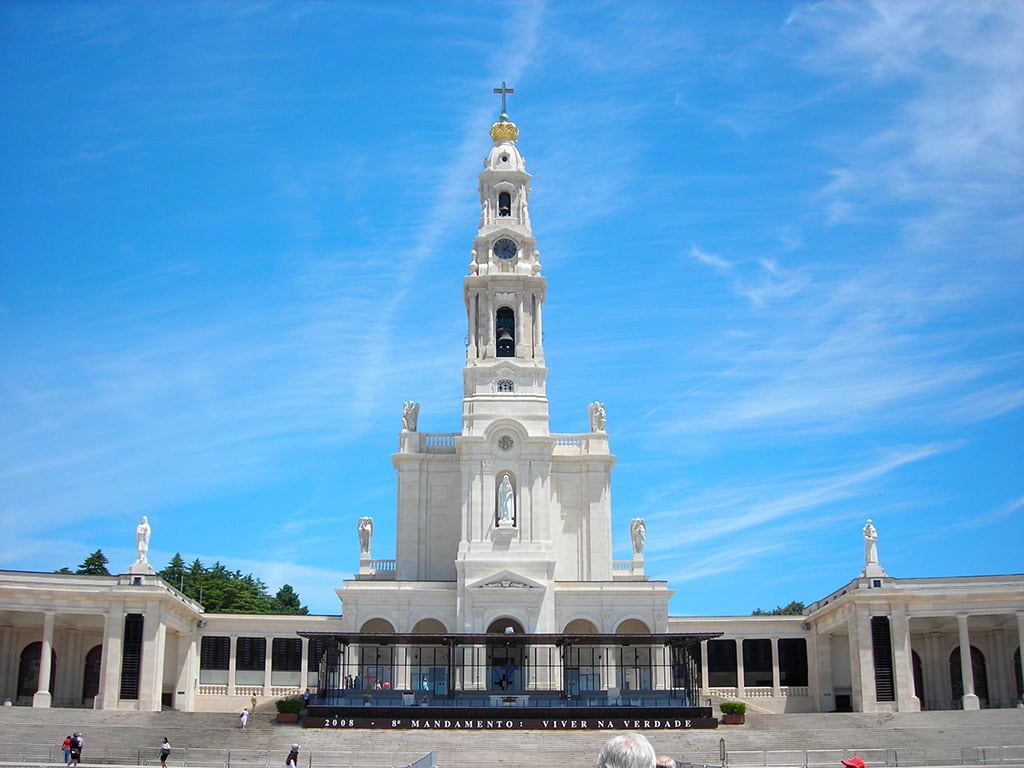 Coimbra and Fátima Full Day Private Tour