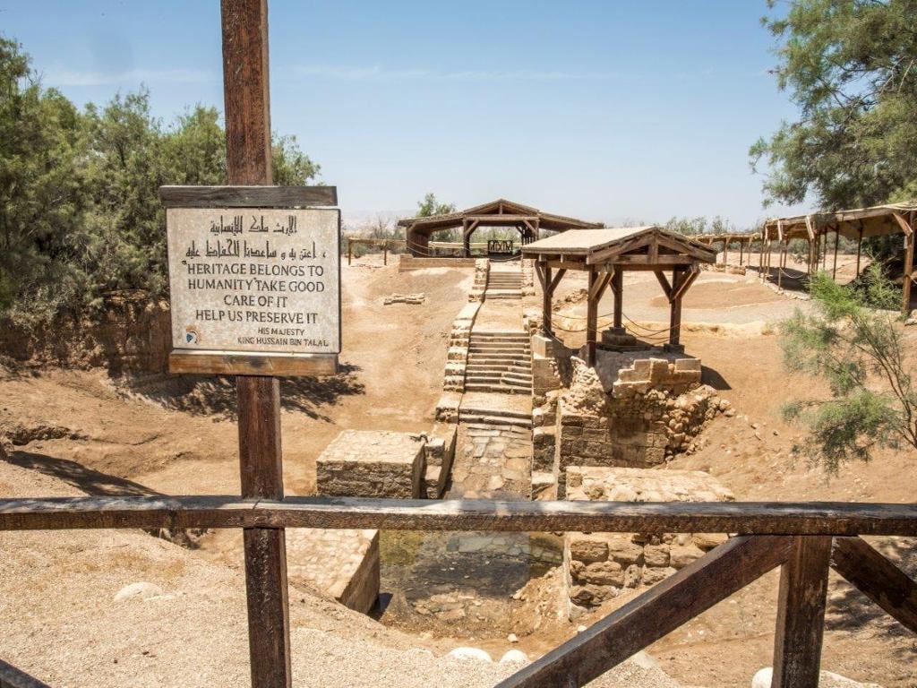 Madaba, Mount Nebo Baptisim Site and the Dead Sea - Full-Day Tour with Lunch