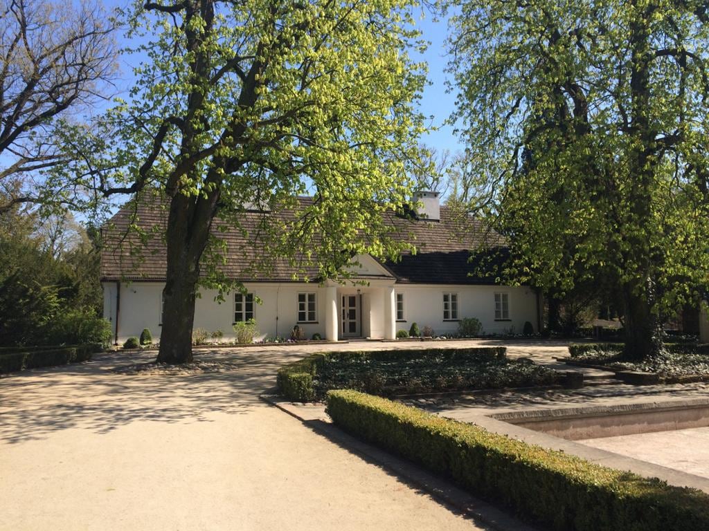 Chopin Story 2: Half-Day Private Chopin Tour and Evening Recital