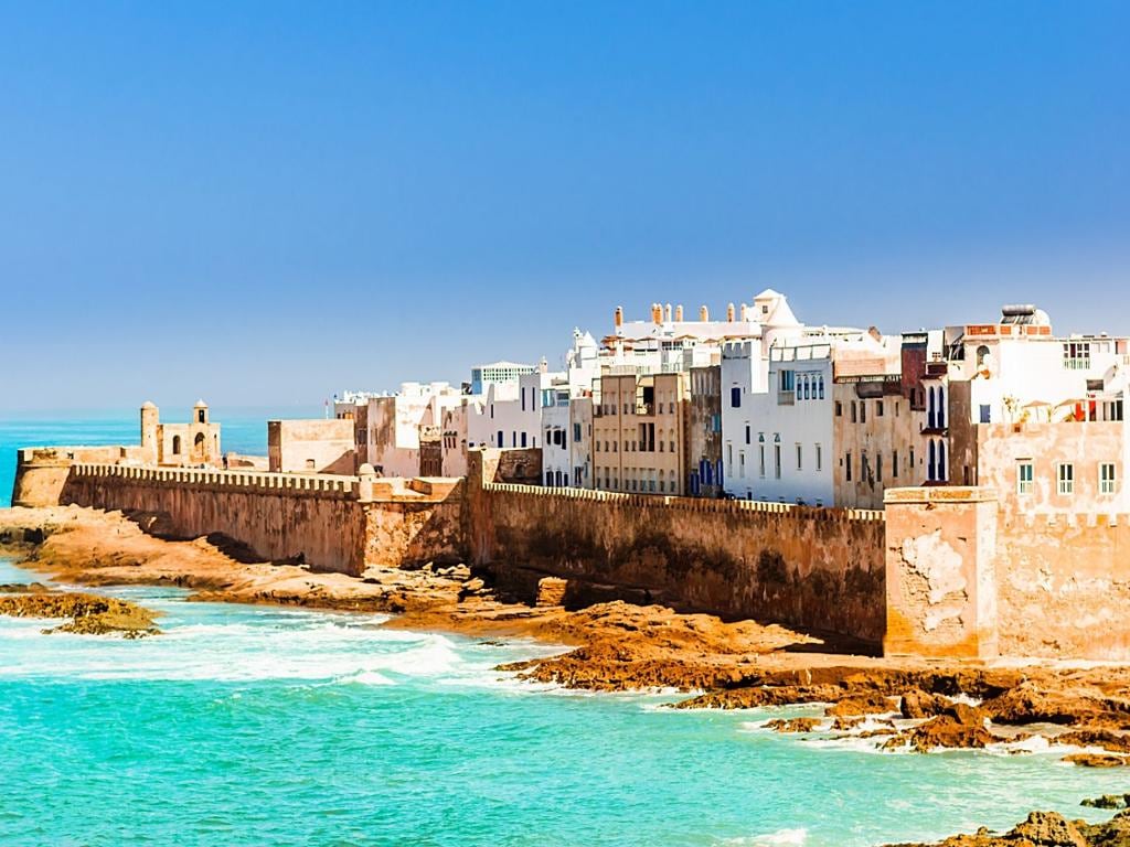 1 Day: Surf Trip from Marrakech to Essaouira Waves - Private and Luxury
