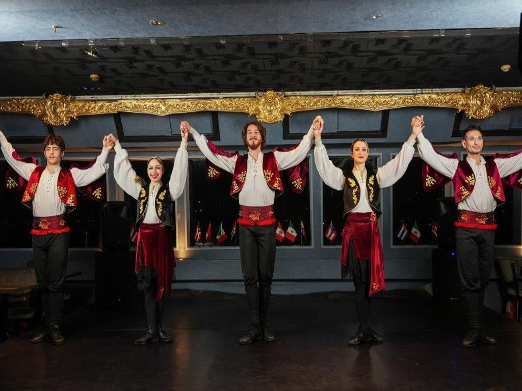 Bosphorus Luxury Catamaran Cruise with Dinner Show