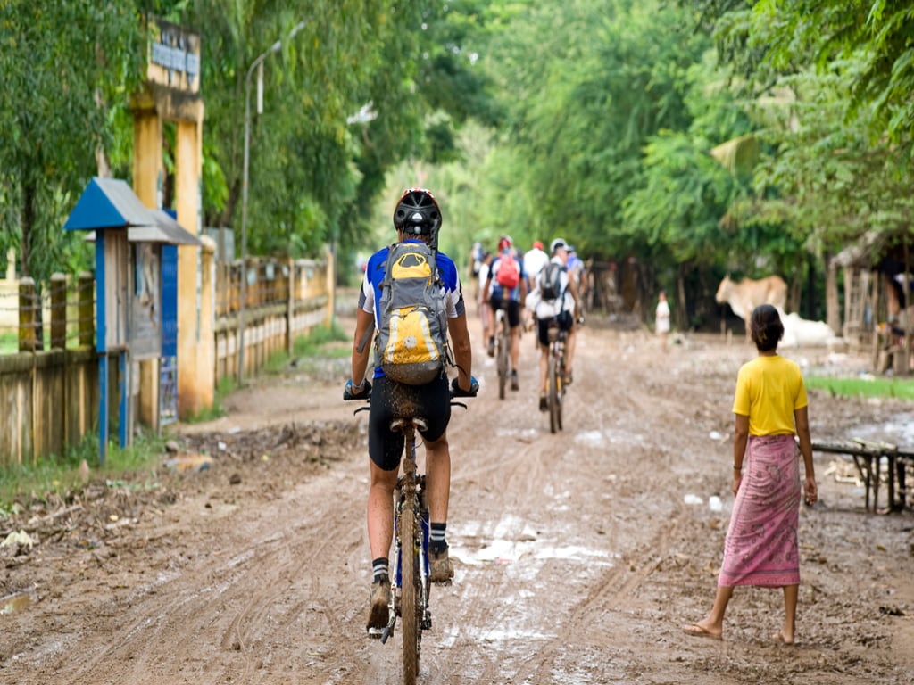 Small Group -A Day Biking Hanoi