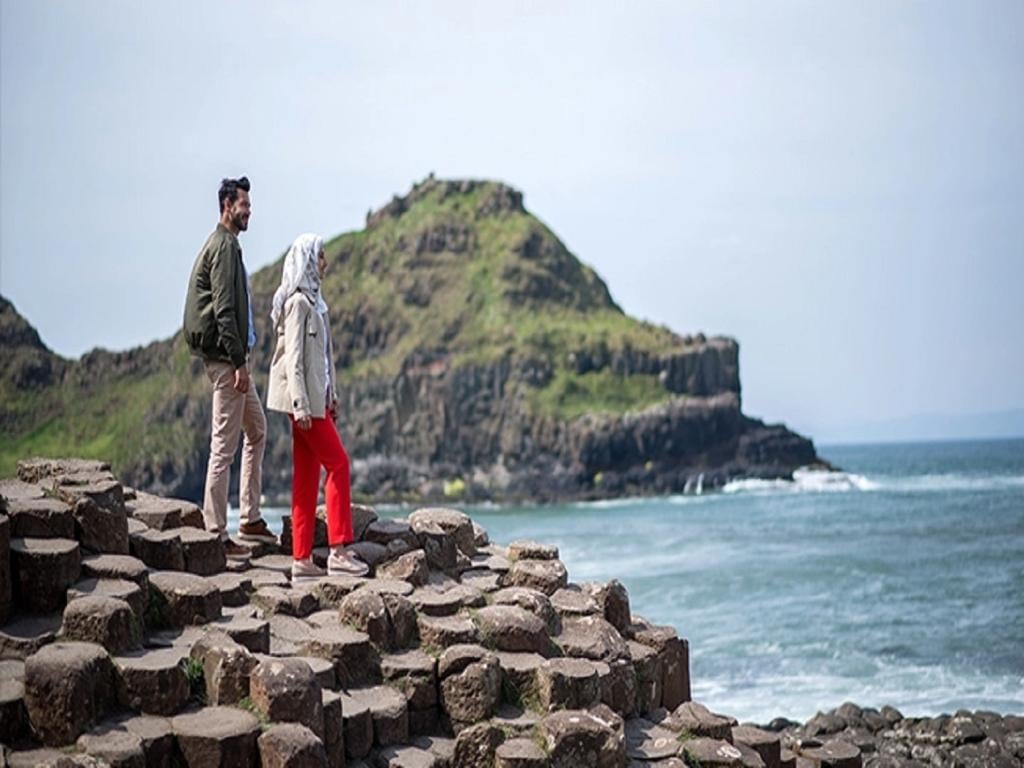 2 Days / 1 Night: Giants Causeway, Belfast City, The Titanic Quarter and The Titanic Visitor Tour