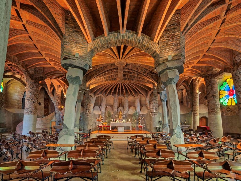 Gaudí Crypt and Colònia Güell - Ticket