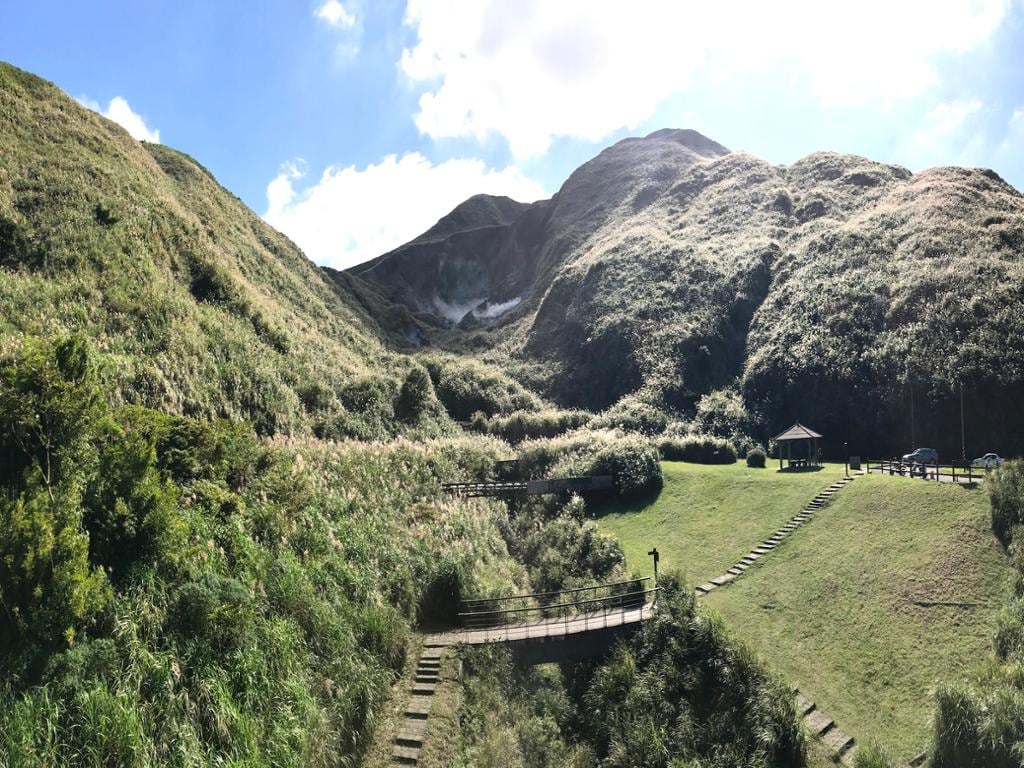Beitou and Yangmingshan - Full Day Tour