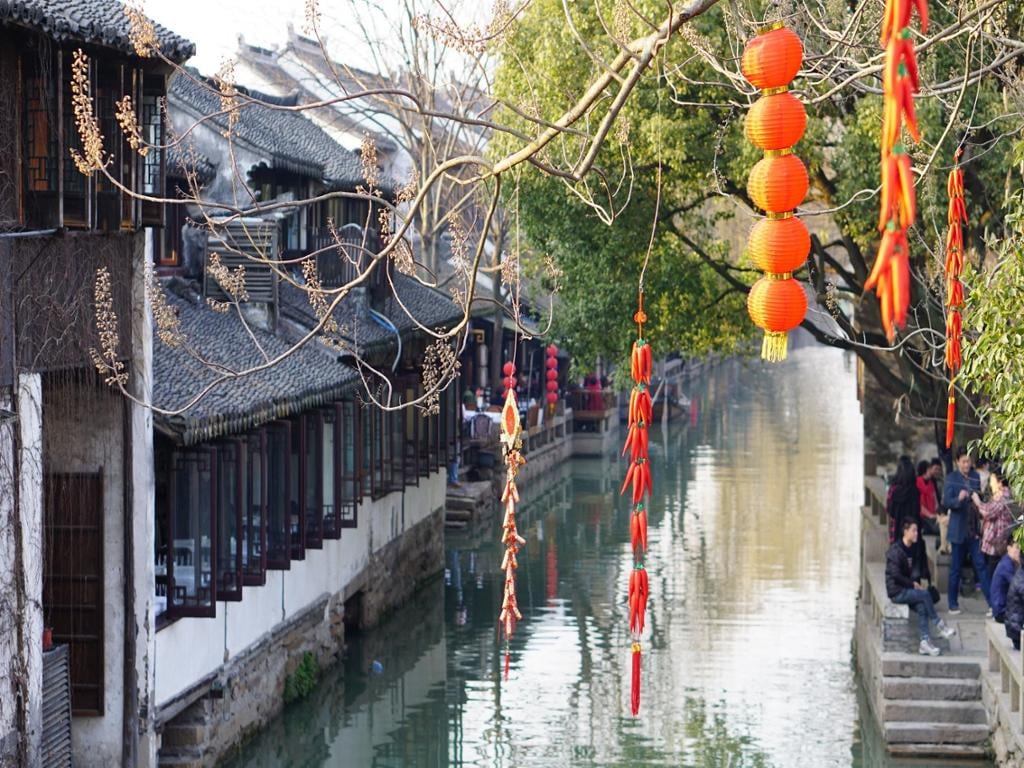 Discover Zhouzhuang - Full-Day Private Tour