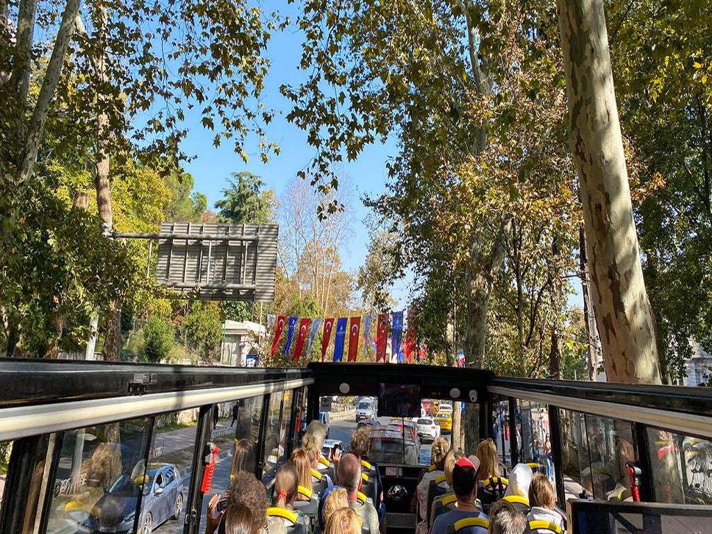 2 Days Istanbul Sightseeing Combo: Hop-On Hop-Off Bus and Boat Tour