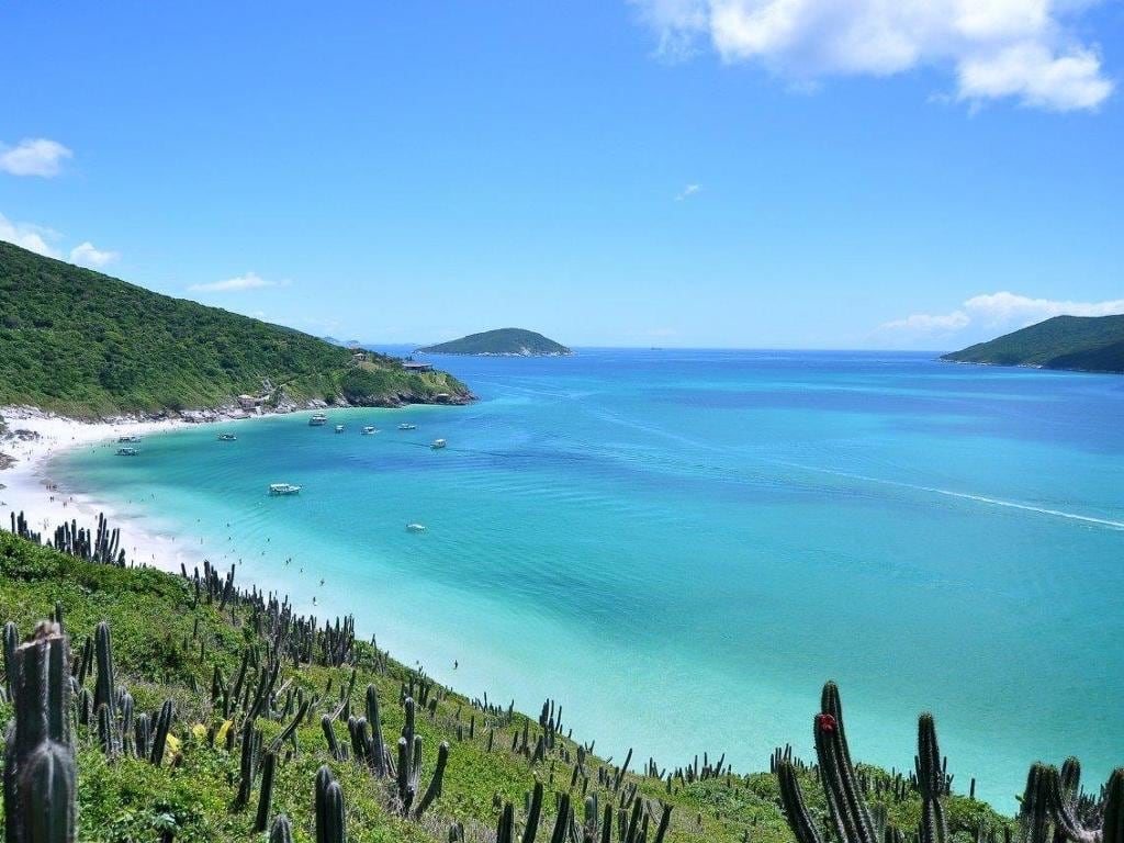 Full-Day Arraial do Cabo from Rio with Boat Ride and Lunch
