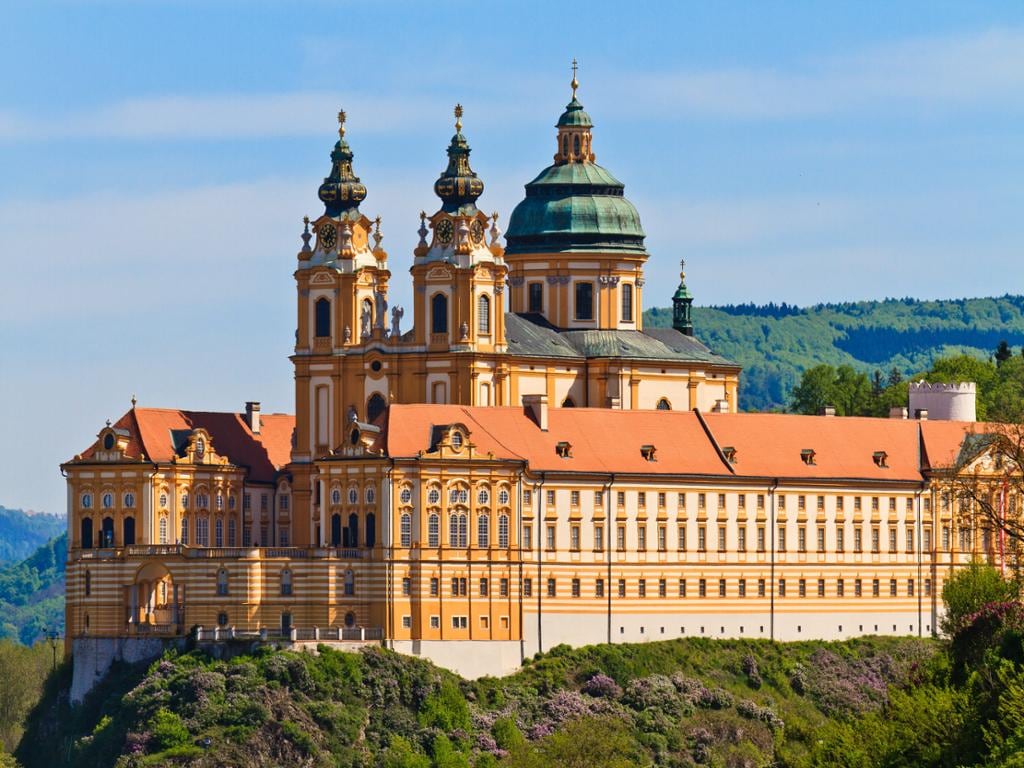 Private Tour of Melk, Hallstatt and Salzburg from Vienna