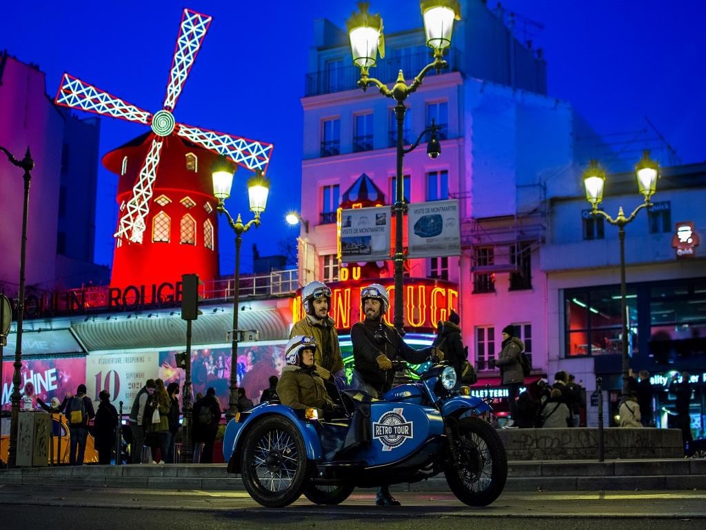 Vintage Side-Car Tour of Paris - Small Group Tour by Night