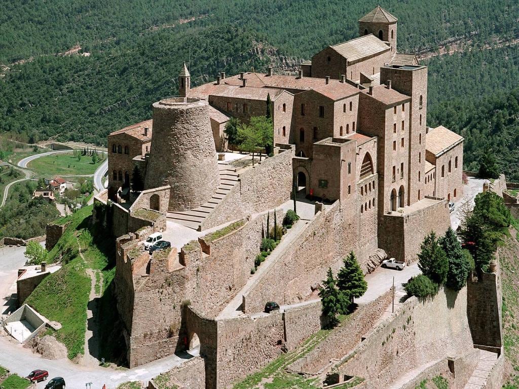 Private Tarragona Half-Day Tour with Hotel pick-up from Barcelona (HD)
