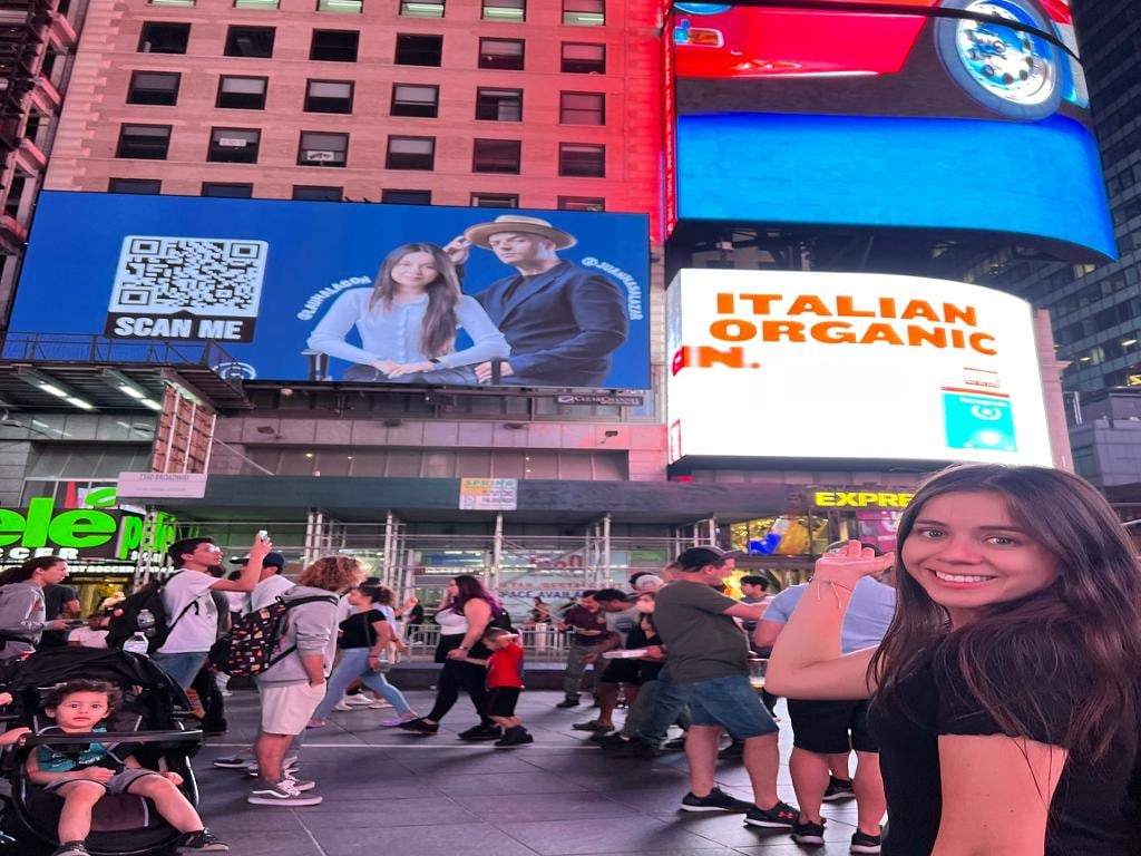 Welcome To Times Square Billboard Experience