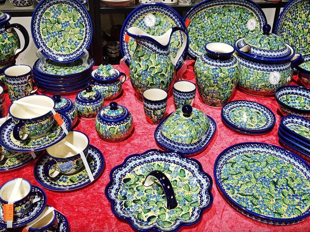 Unique Polish Folklore Workshops: Boleslawiec Pottery Decorating