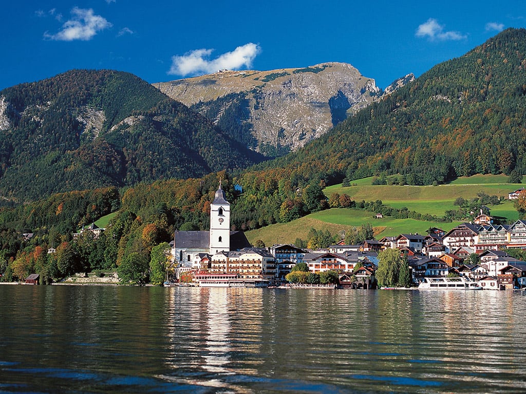 Uncover the Natural Berauty of Salzkammergut - Private Tour