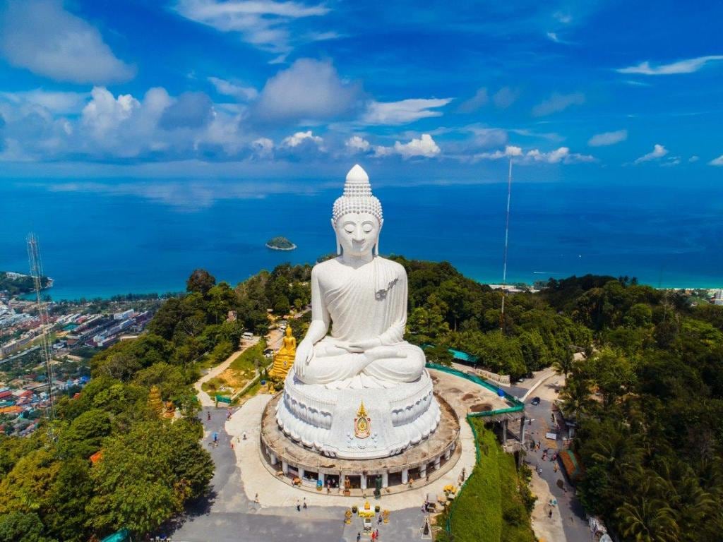 Discover Phuket City - Half-Day Private Car Hire with Chauffeur