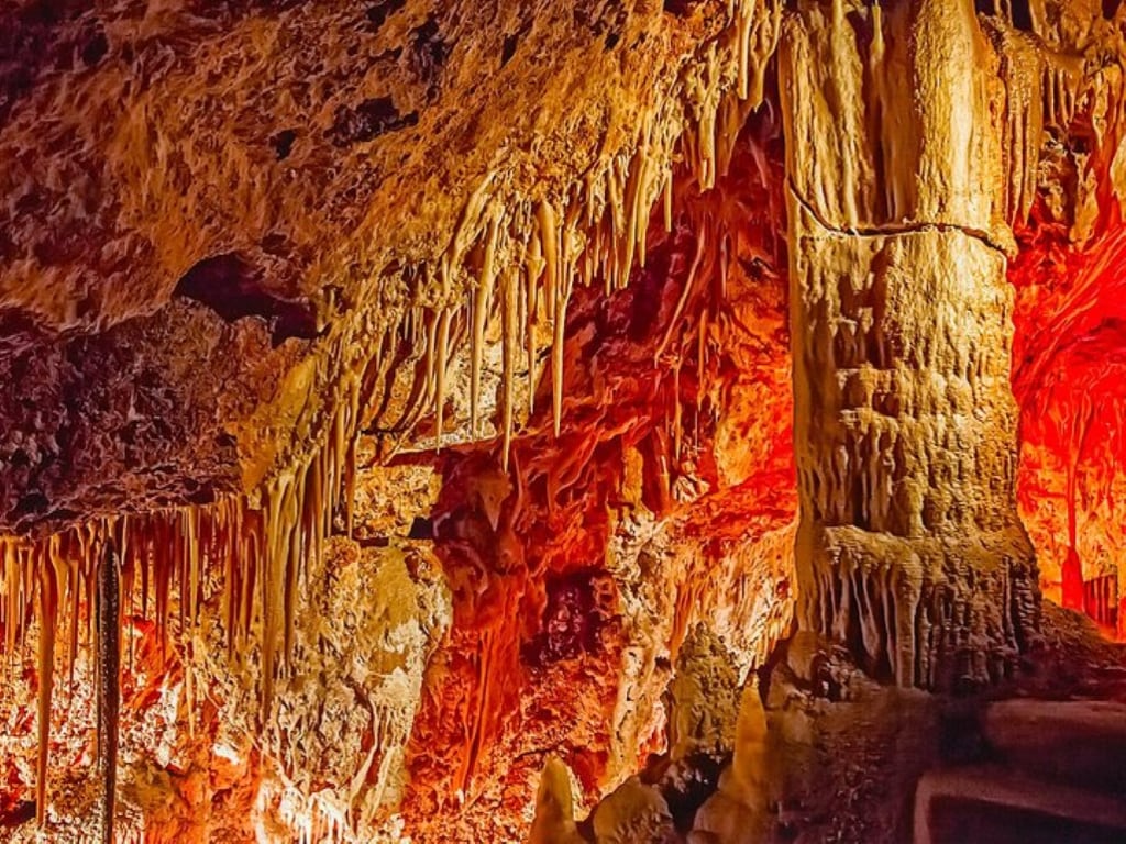 The Genova Caves - Ticket