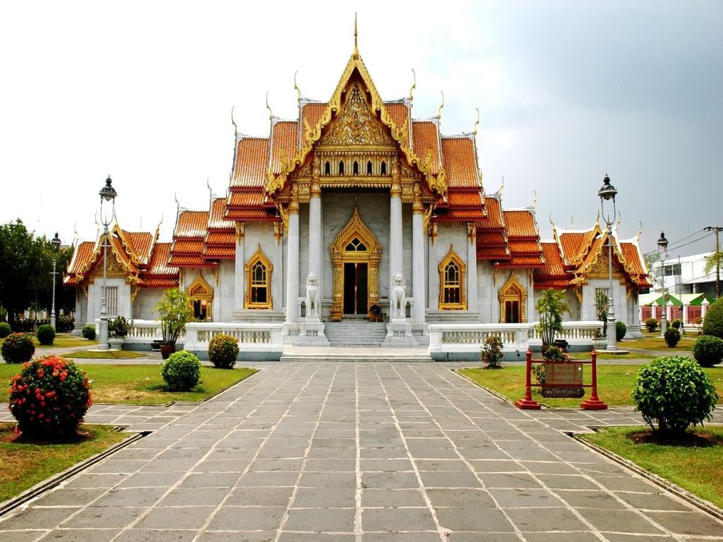 Best of Bangkok: Temples and Long-tail Boat Trip