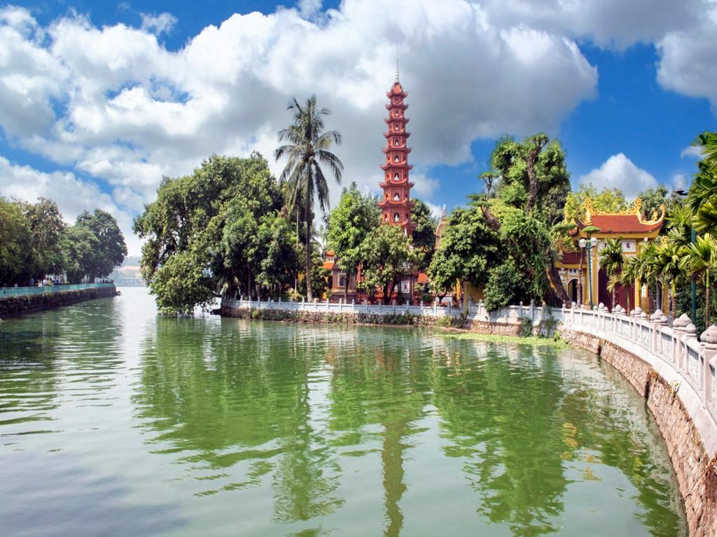 Explore Hanoi with Lunch - Half-Day Small Group Tour