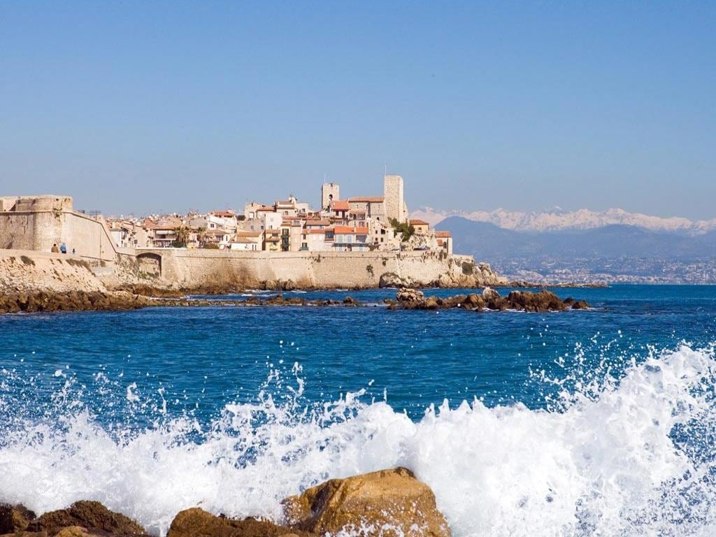 Private Tour: Cannes, Juan les Pins and Antibes