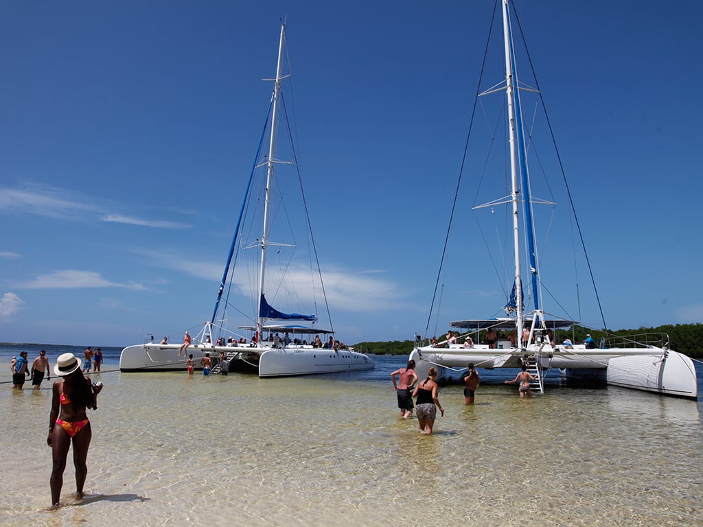 Negril Catamaran Cruise with Transport