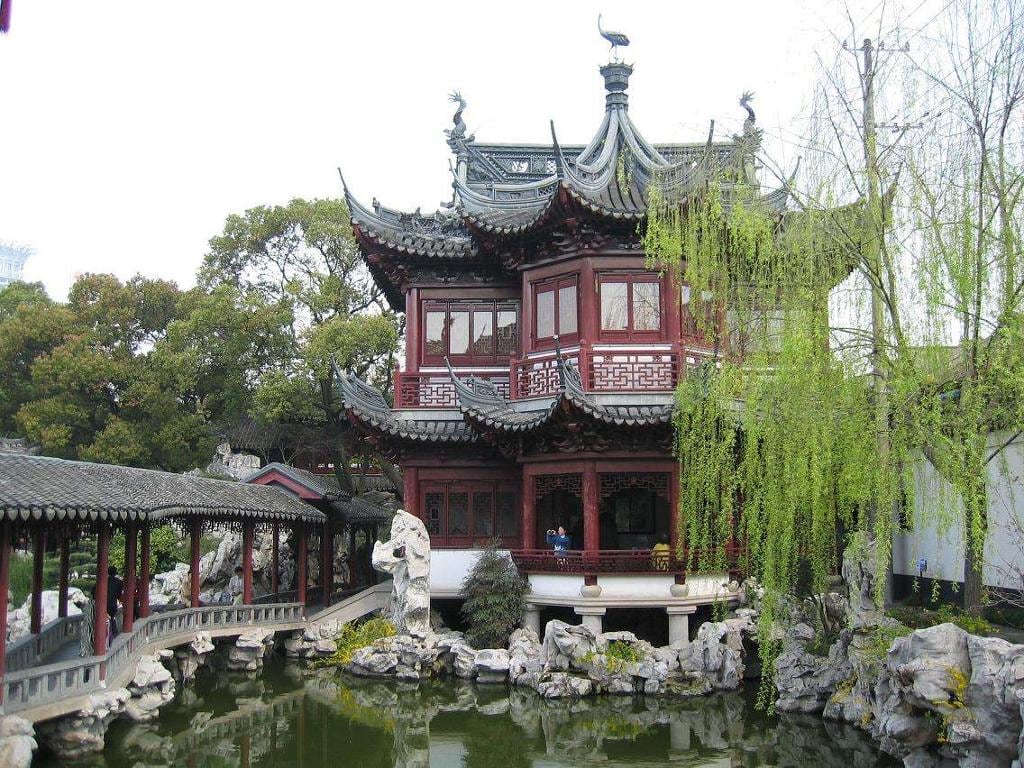 Yu Garden and Bund - Half-Day Private Tour