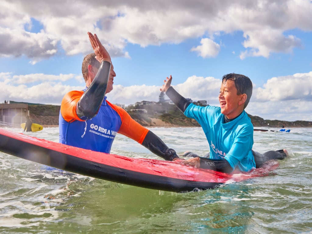 Surf Experience: 2-Hour Beginner Lesson - Ticket